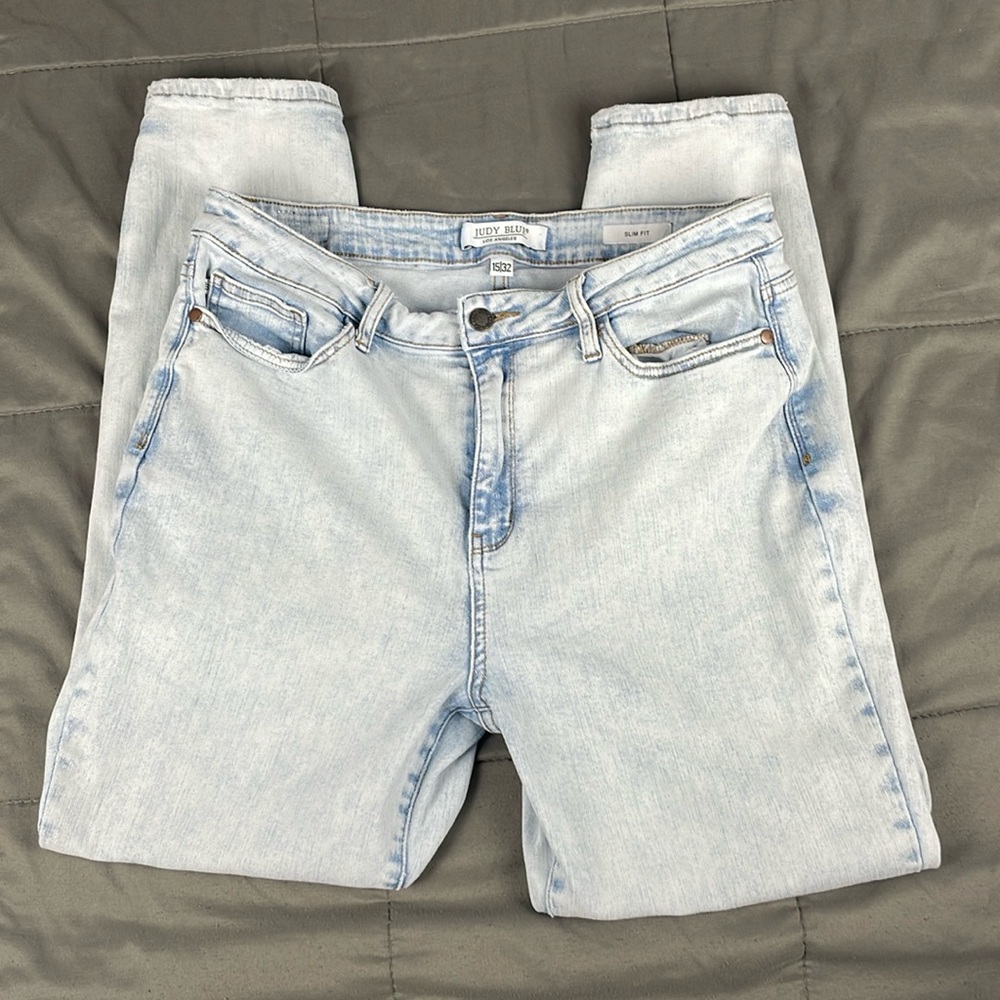 Judy Blue High Rise Ultra Light Acid Wash Slim Fit bleached jeans size 15 soft